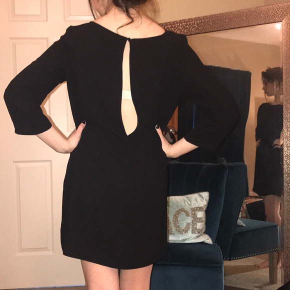 The must have go-to black dress - Picture 3 of 4